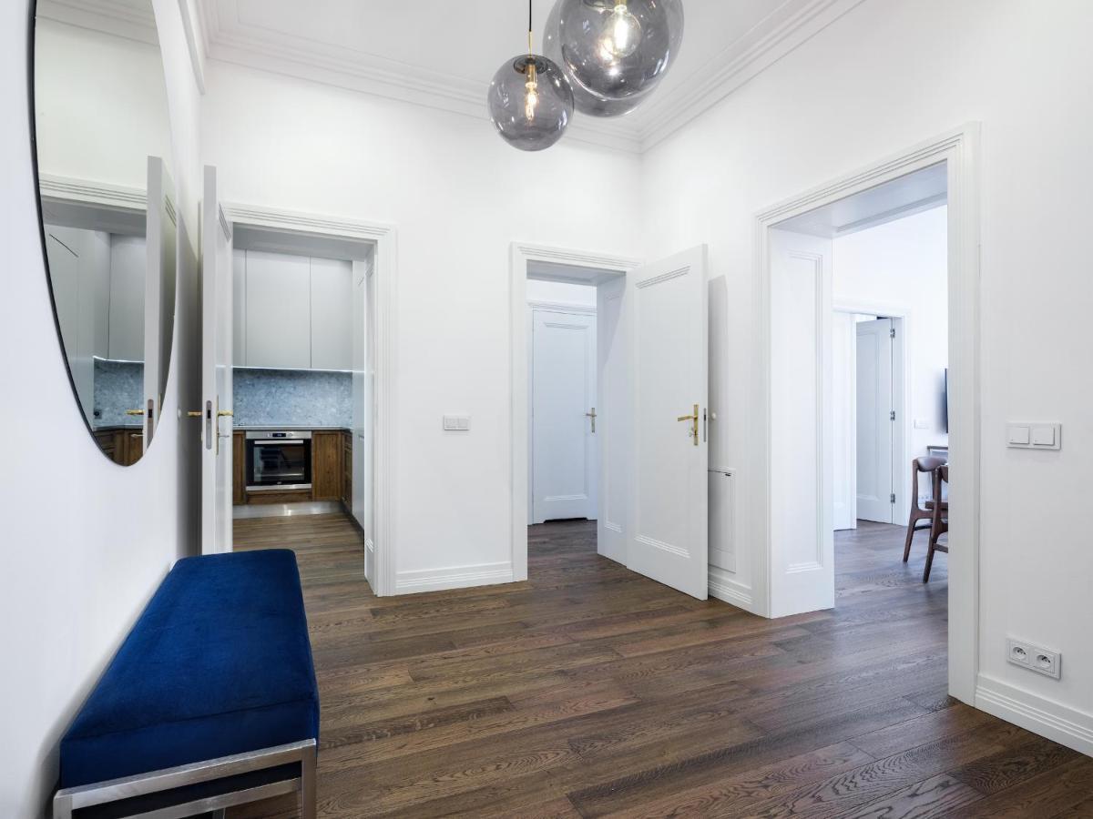 Tyzenhauz Grand Apartaments Cracovia Esterno foto