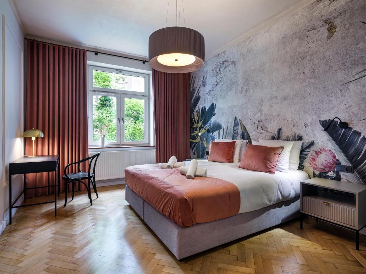 Tyzenhauz Grand Apartaments Cracovia Esterno foto
