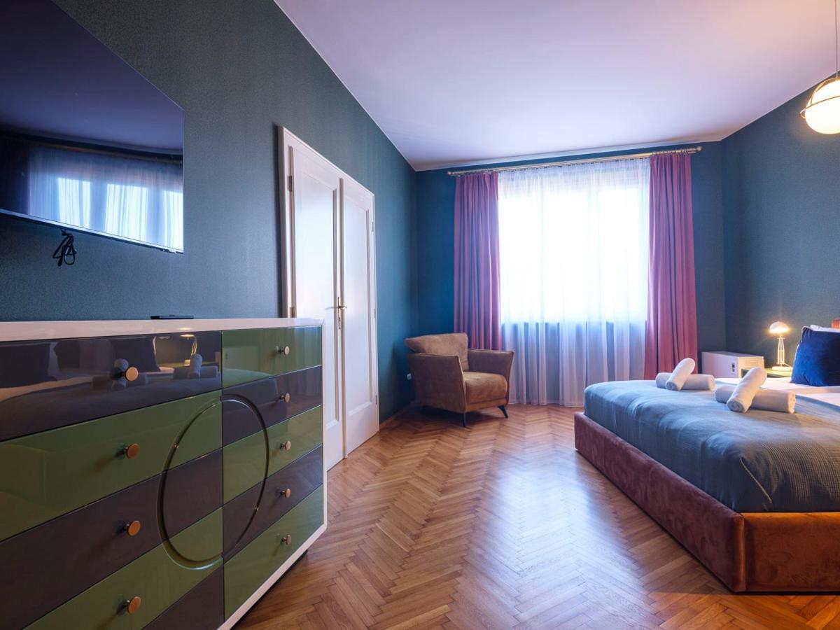 Tyzenhauz Grand Apartaments Cracovia Esterno foto