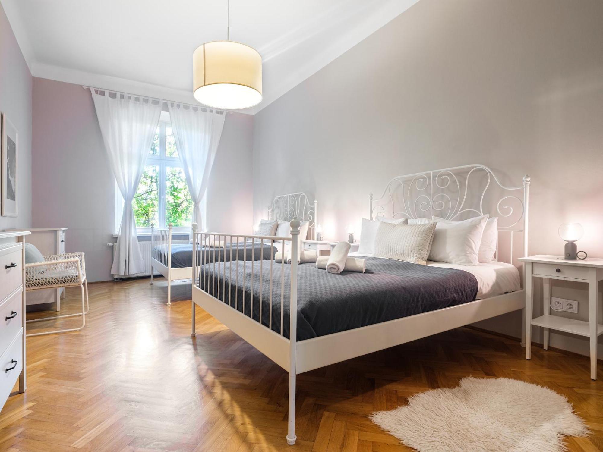 Tyzenhauz Grand Apartaments Cracovia Esterno foto